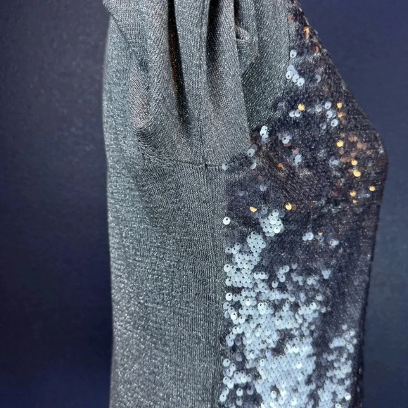 H&M Silver Sequin Front Crew Neck Sweater, Size Large - Picture 6 of 7